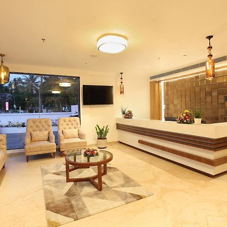 Muvattupuzha Hotel Maria Park מראה חיצוני תמונה