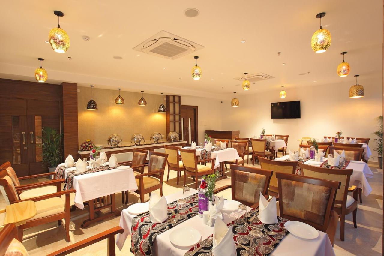 Muvattupuzha Hotel Maria Park מראה חיצוני תמונה