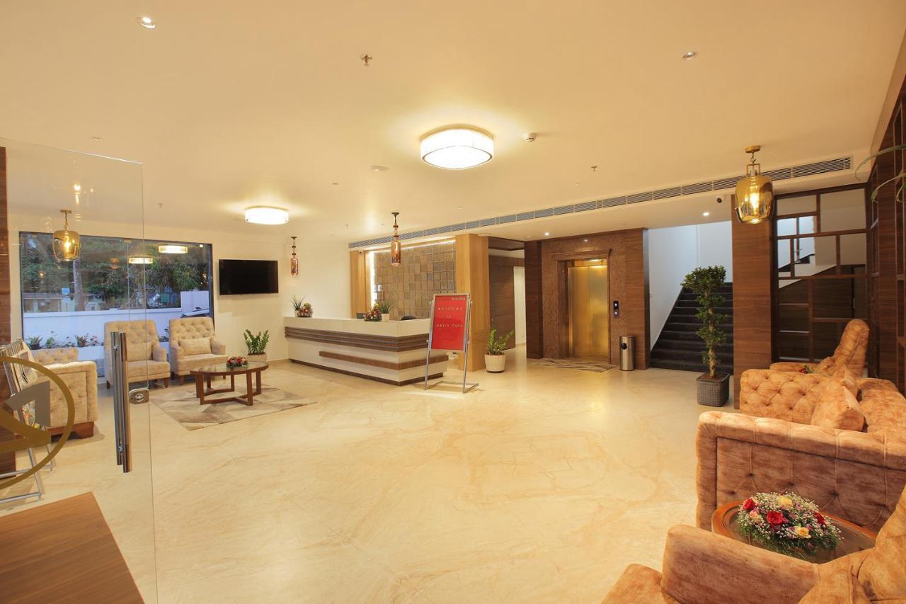 Muvattupuzha Hotel Maria Park מראה חיצוני תמונה